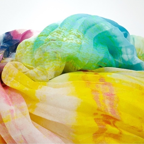 Victoria’s Secret Pleated Maxi Dress Size Medium Short Tie Dye Racerback EUC - Picture 8 of 9